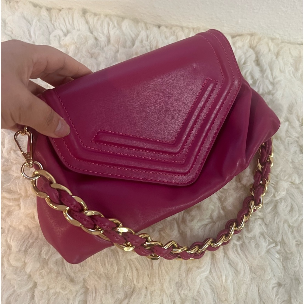 Urban expressions pink bag strap chain